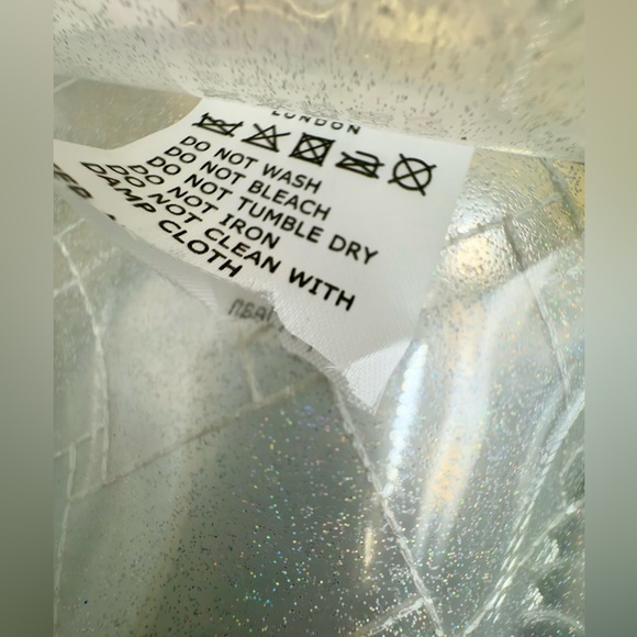 🆕 KURT GEIGER LONDON 🧿 NWOT Vinyl Medium Kensington Convertible Crossbody Bag - Picture 13 of 14